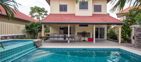 Beautiful Two Storey House Soi 102 for Sale (11224) Beautiful Two Storey House Soi 102 for Sale (11224)