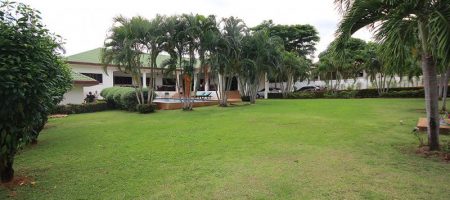 Beautiful Pool Villa on 1 Rai of Land for Sale (11345) Beautiful Pool Villa on 1 Rai of Land for Sale (11345)