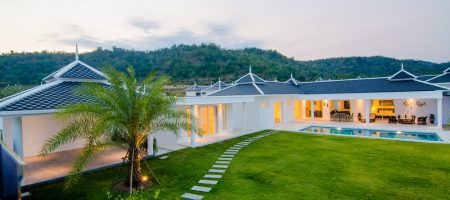 Exclusive Bungalow For Sale (11330) Exclusive Bungalow For Sale (11330)