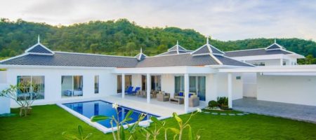 Beautiful Pool Villa For Sale (11335) Beautiful Pool Villa For Sale (11335)