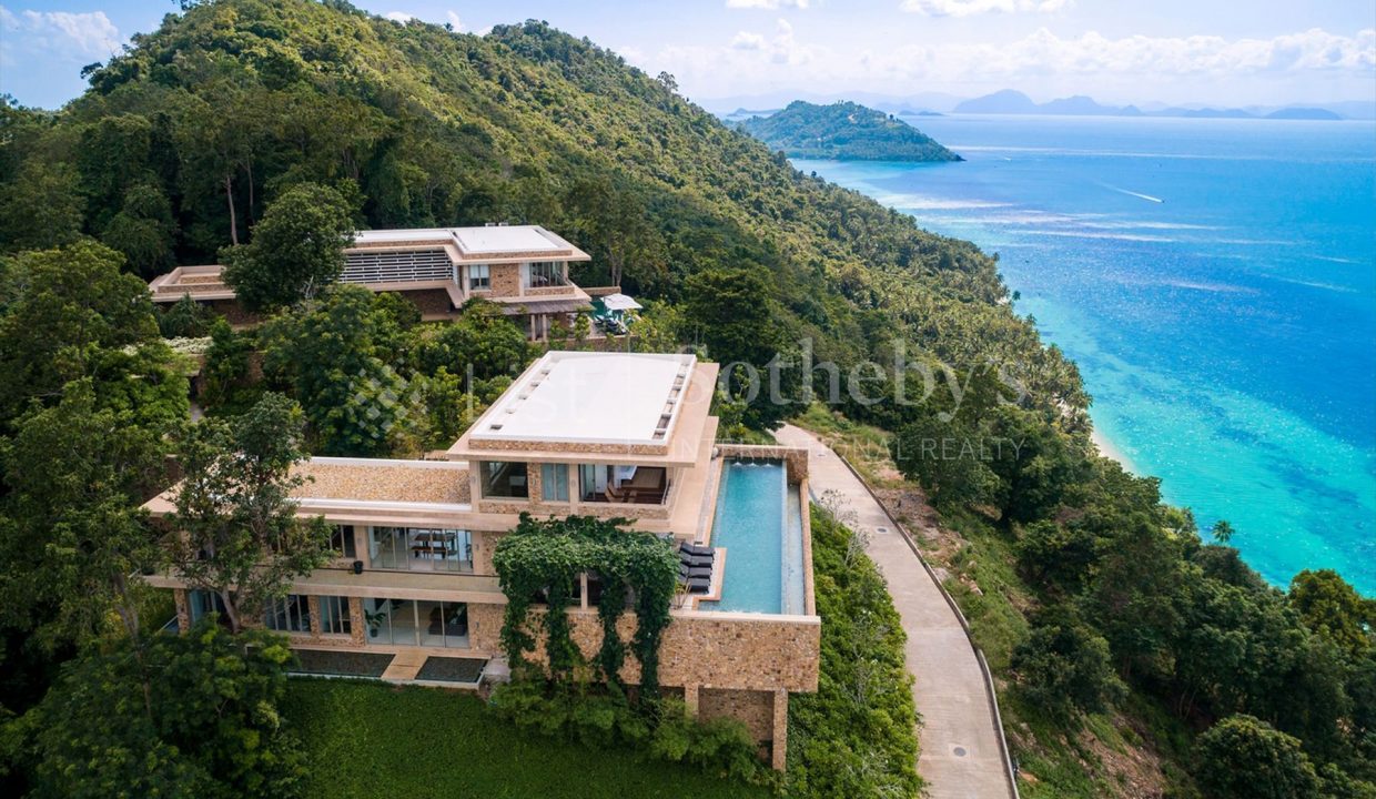 List-Sothebys-International-Realty-Five-Islands-Estate-exterior13_1800x1200_display