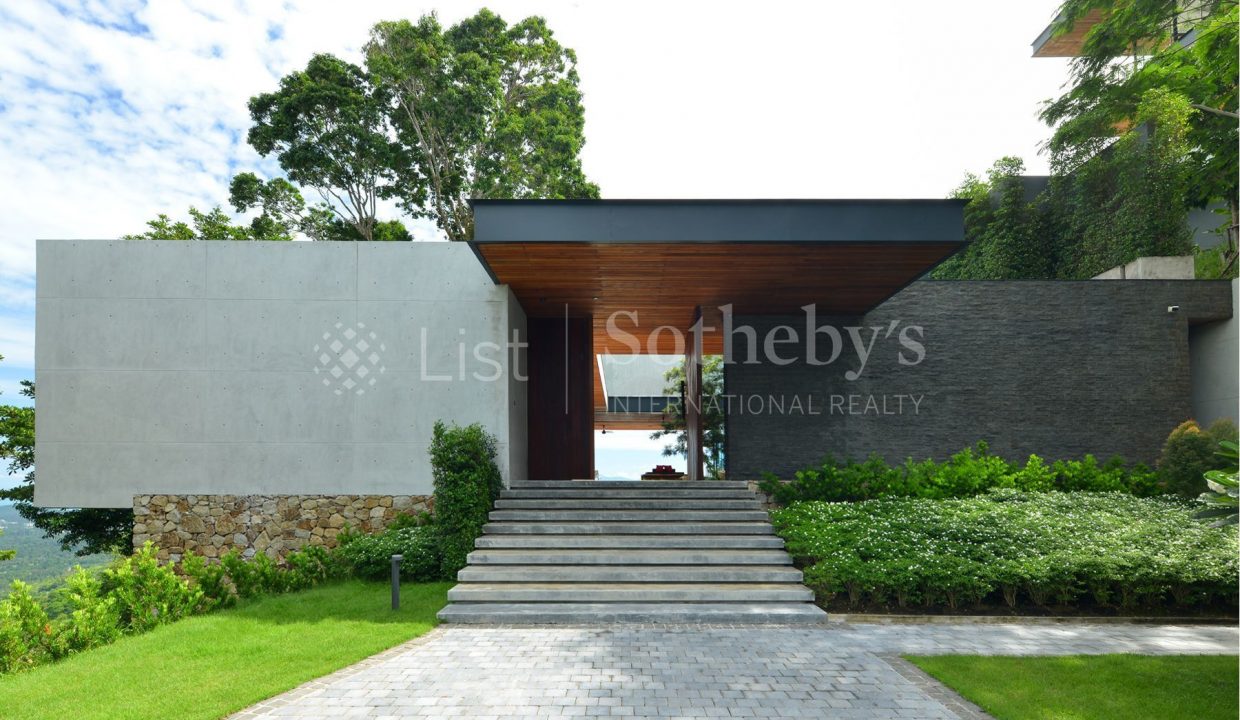 listsothebysrealty-Samui-Thailand-Villa-for-sell-Adriasa-exterior-main-entrance_1800x1200_display